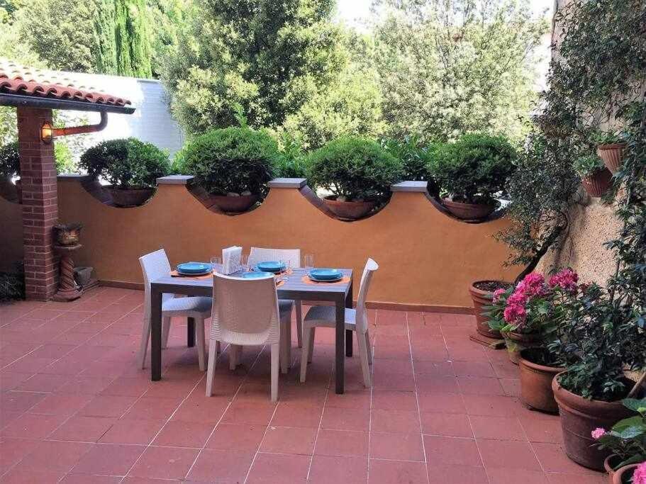 Apartamento Santa Croce Elegant With Garage Florencia Exterior foto