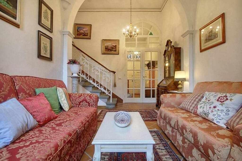 Apartamento Santa Croce Elegant With Garage Florencia Exterior foto
