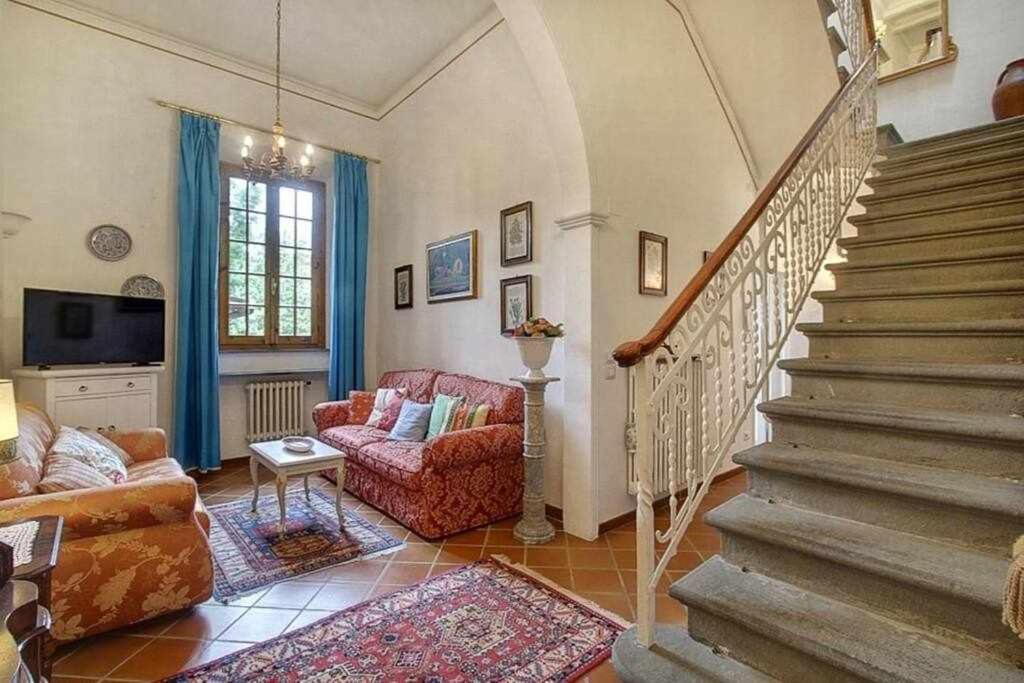 Apartamento Santa Croce Elegant With Garage Florencia Exterior foto
