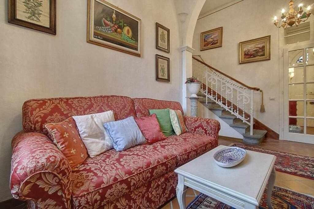 Apartamento Santa Croce Elegant With Garage Florencia Exterior foto