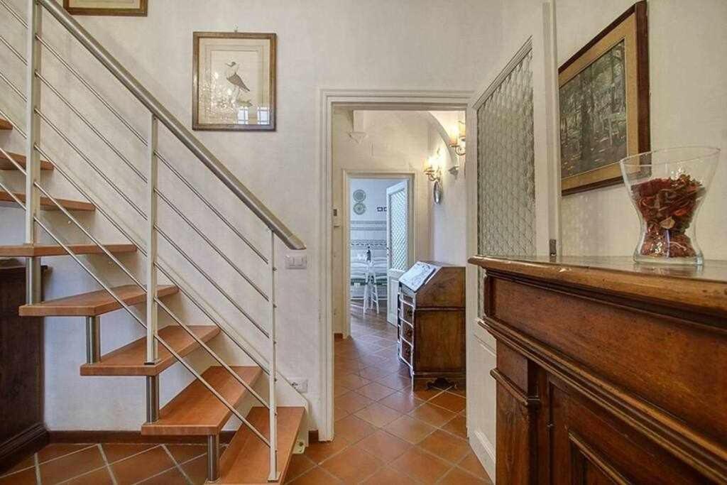 Apartamento Santa Croce Elegant With Garage Florencia Exterior foto