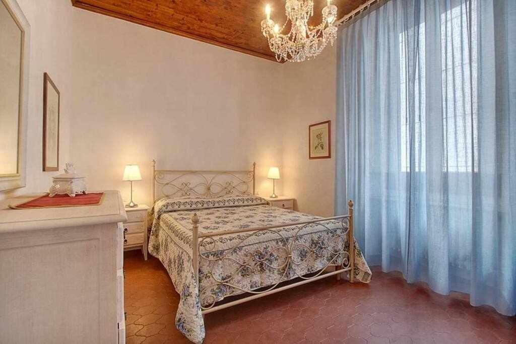 Apartamento Santa Croce Elegant With Garage Florencia Exterior foto