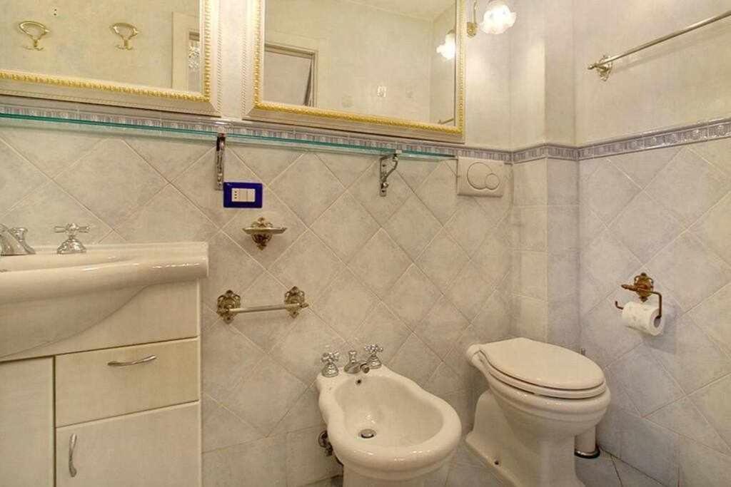 Apartamento Santa Croce Elegant With Garage Florencia Exterior foto
