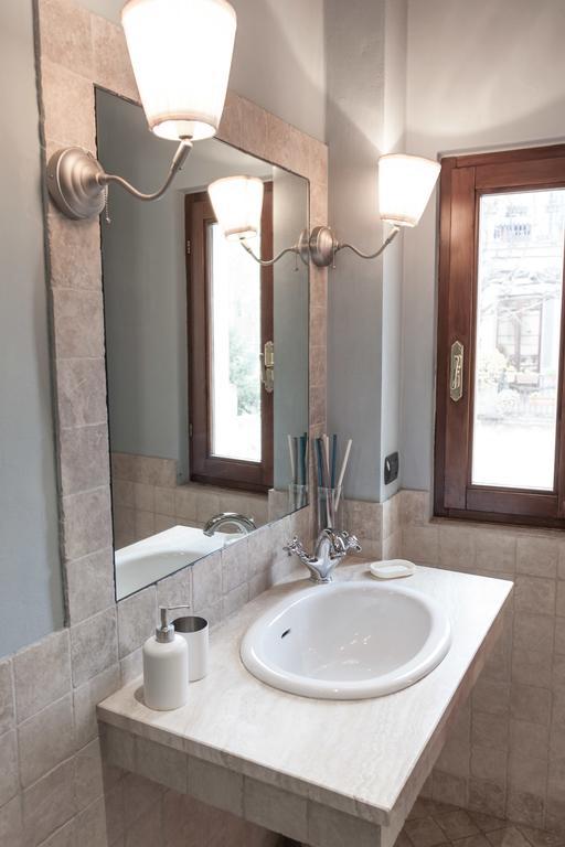 Apartamento Santa Croce Elegant With Garage Florencia Exterior foto